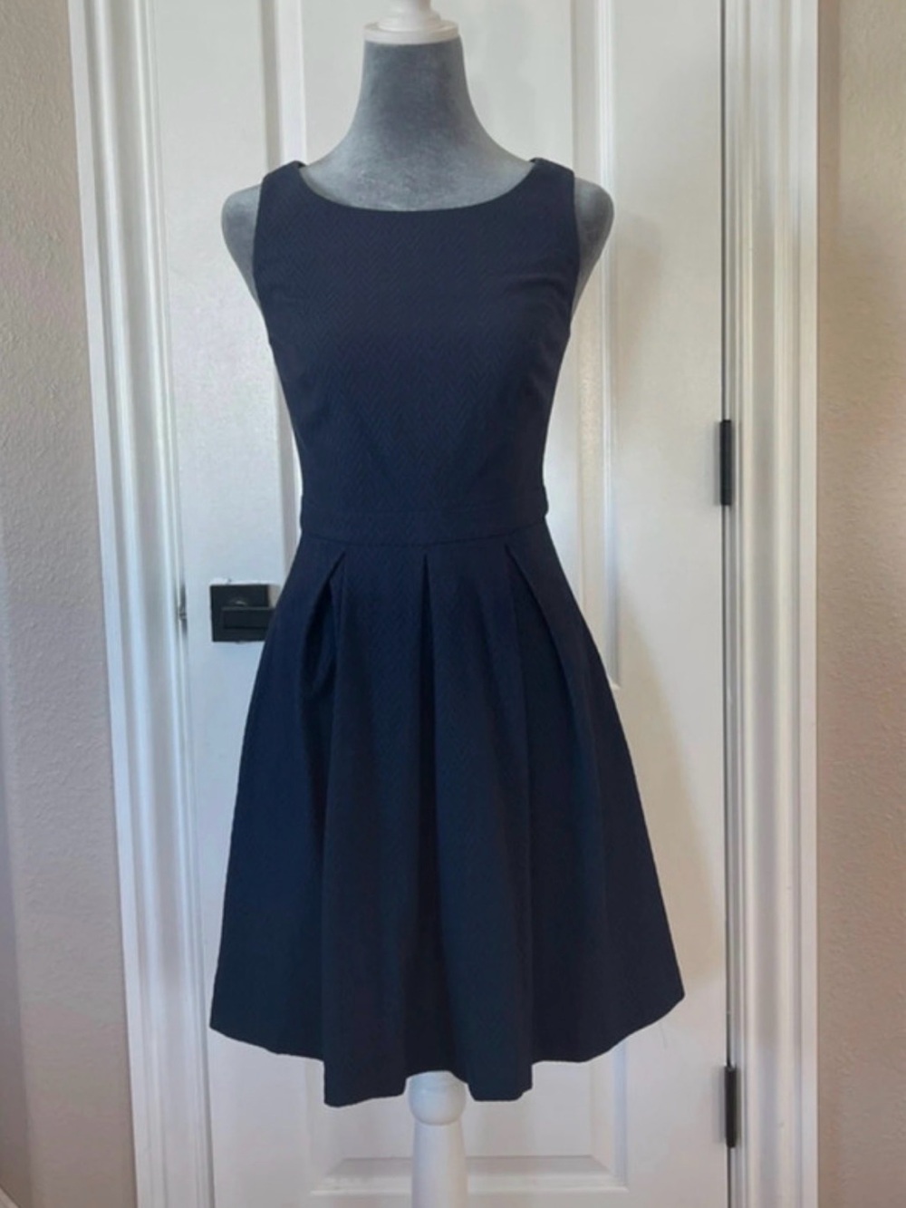The Limited Navy Sleeveless Pleated Midi Dress
